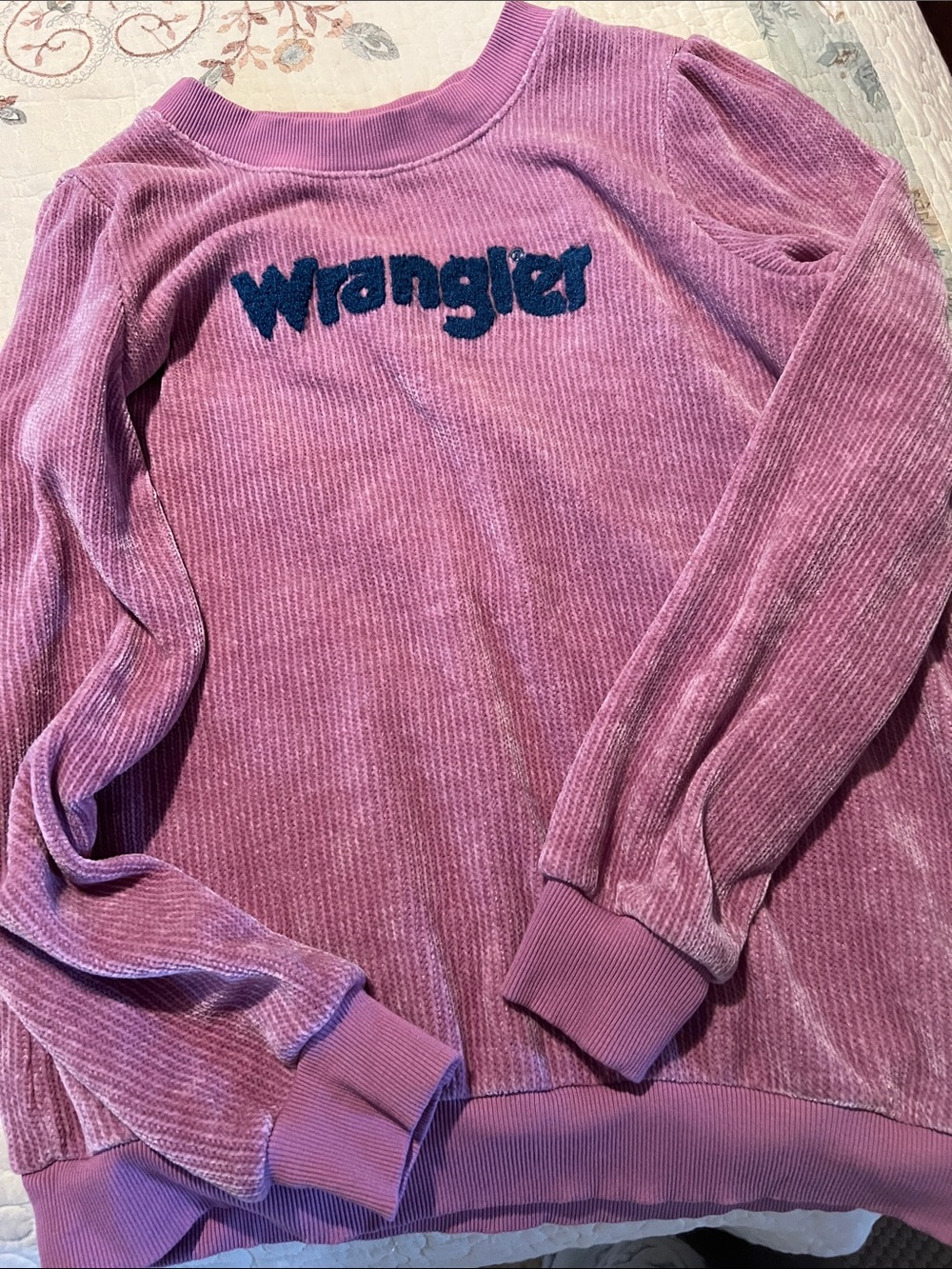 Wrangler Mauve Corduroy Logo Pullover